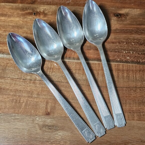 4 Oneida Community Silverplate Noblesse Spoons 6" no monogram 1930s Art Deco - Picture 1 of 12